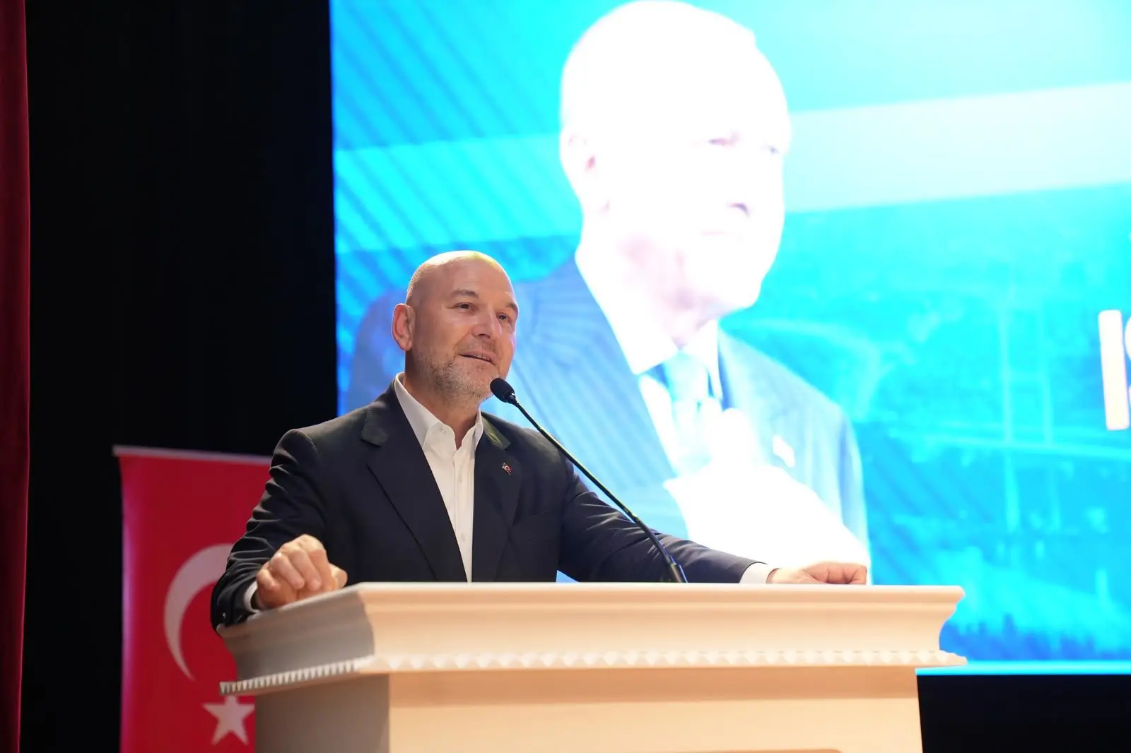 AK Parti Ümraniye Danışma Meclisi Toplantısı Gerçekleşti