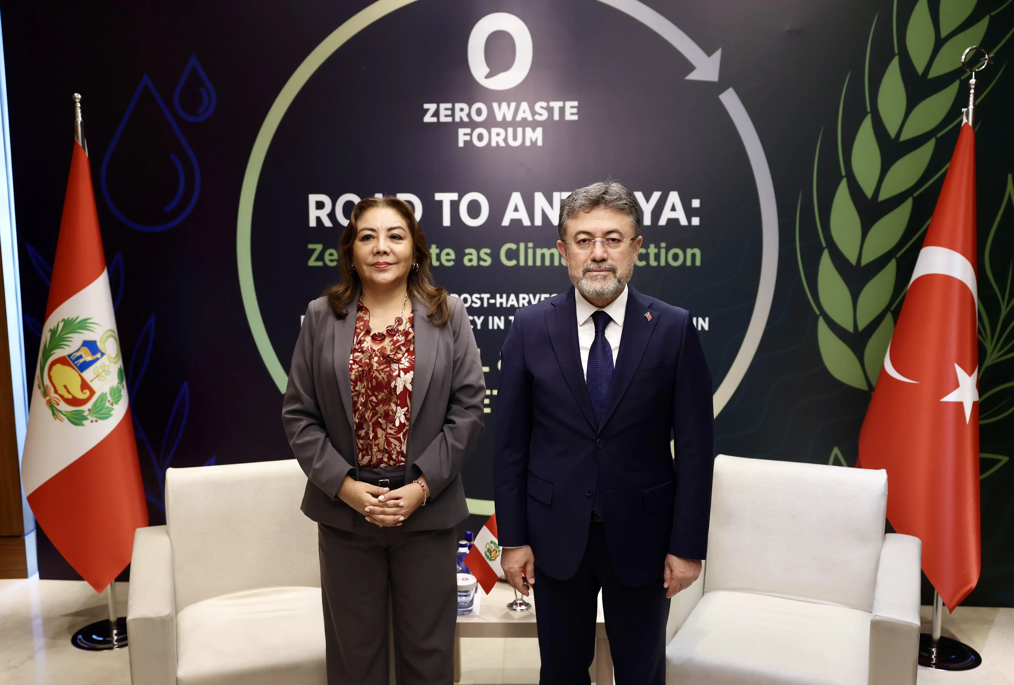 Peru Bakanı ile Sıfır Atık Forumu'nda buluşma