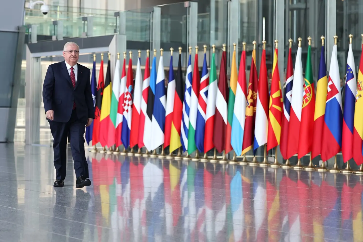 Yaşar Güler, NATO Savunma Bakanları Toplantısı'nı Tamamladı