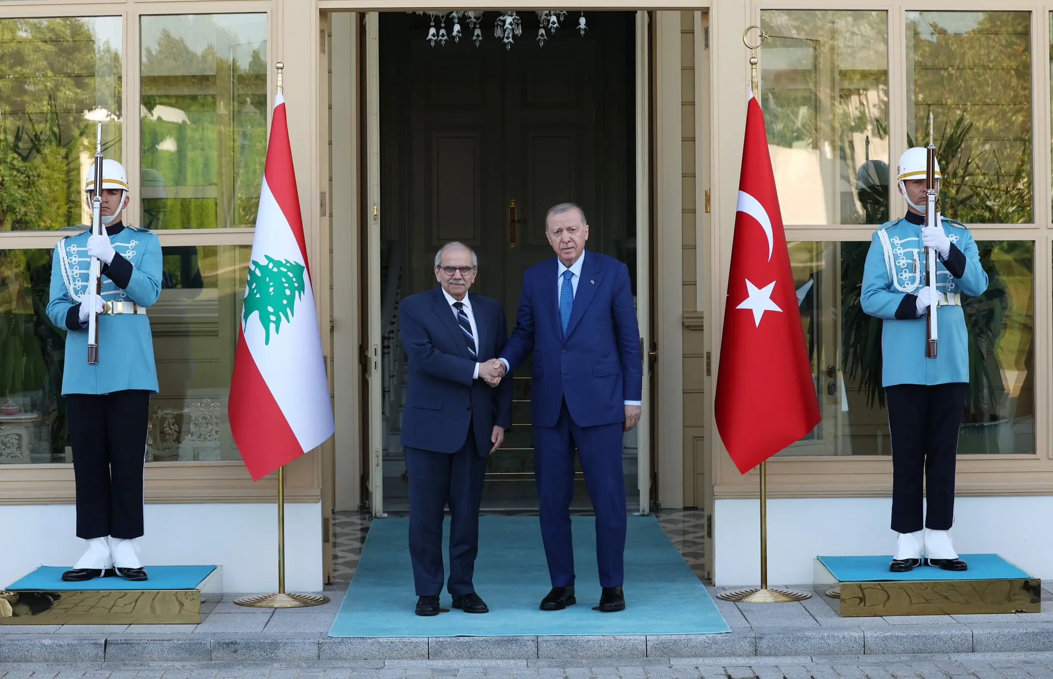 Cumhurbaşkanı Erdoğan, Lübnan Başbakanı ile bir araya geldi