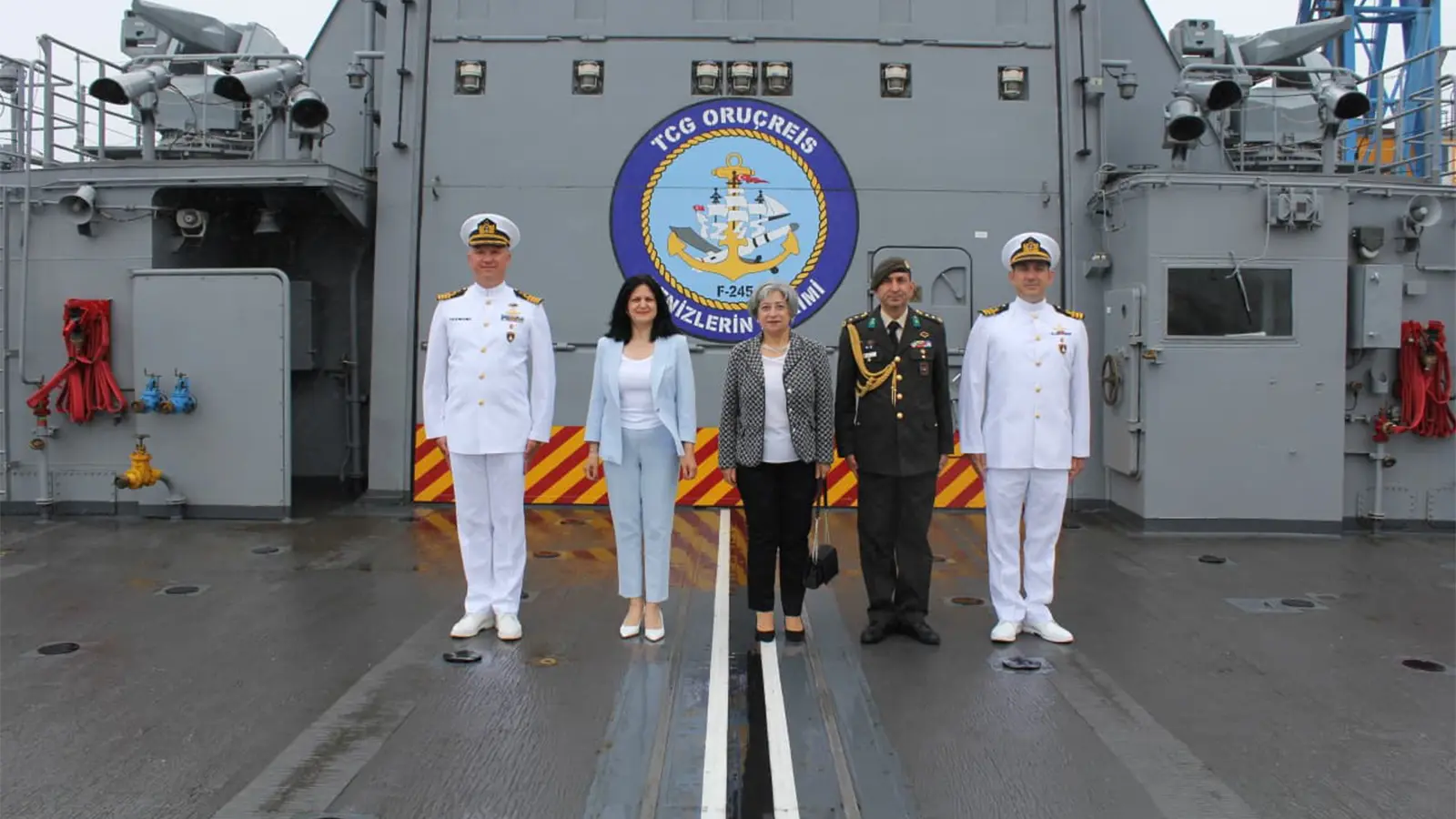 TCG Oruçreis, Brest Limanı'nı Ziyaret Etti