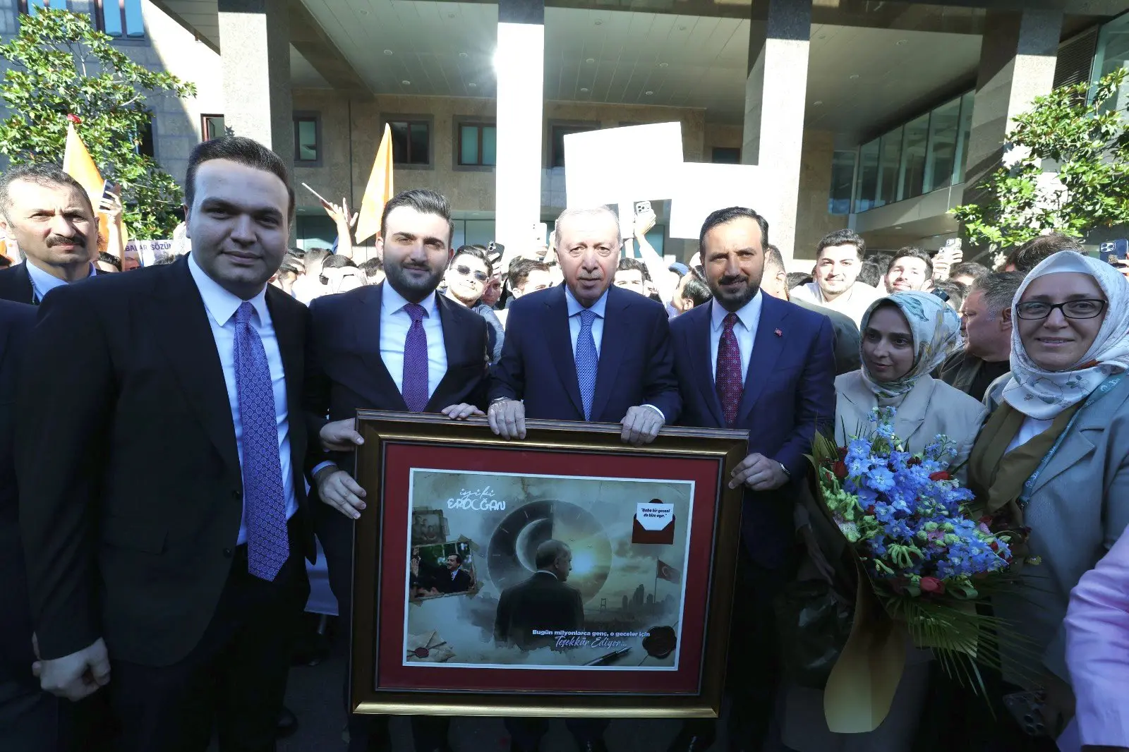 Cumhurbaşkanı Erdoğan'a Babalar Günü kutlaması