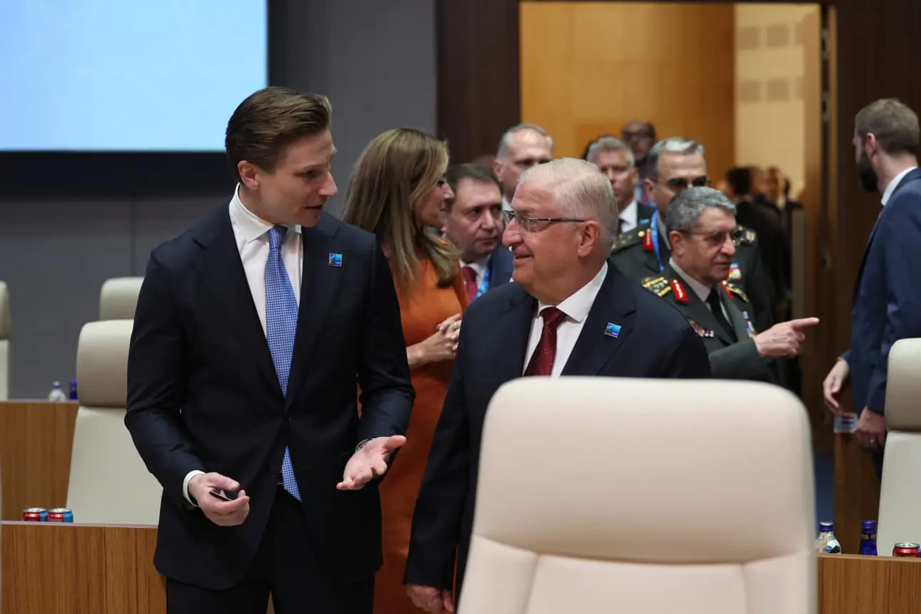 NATO Savunma Bakanları, Türkiye'de Çalışma Yemeğinde Buluştu