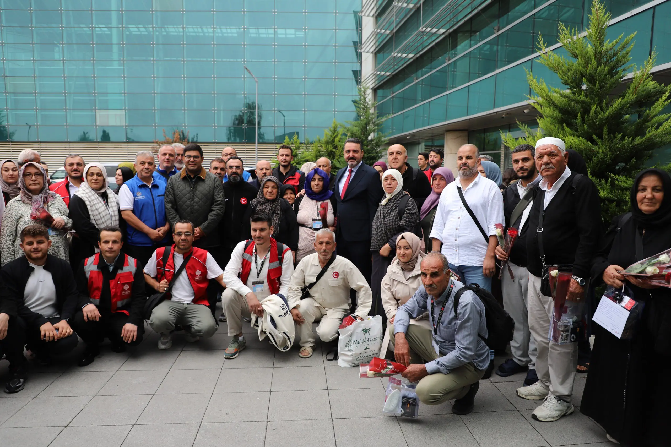 Şehitlerin Aileleri Umre Programı'ndan Döndü