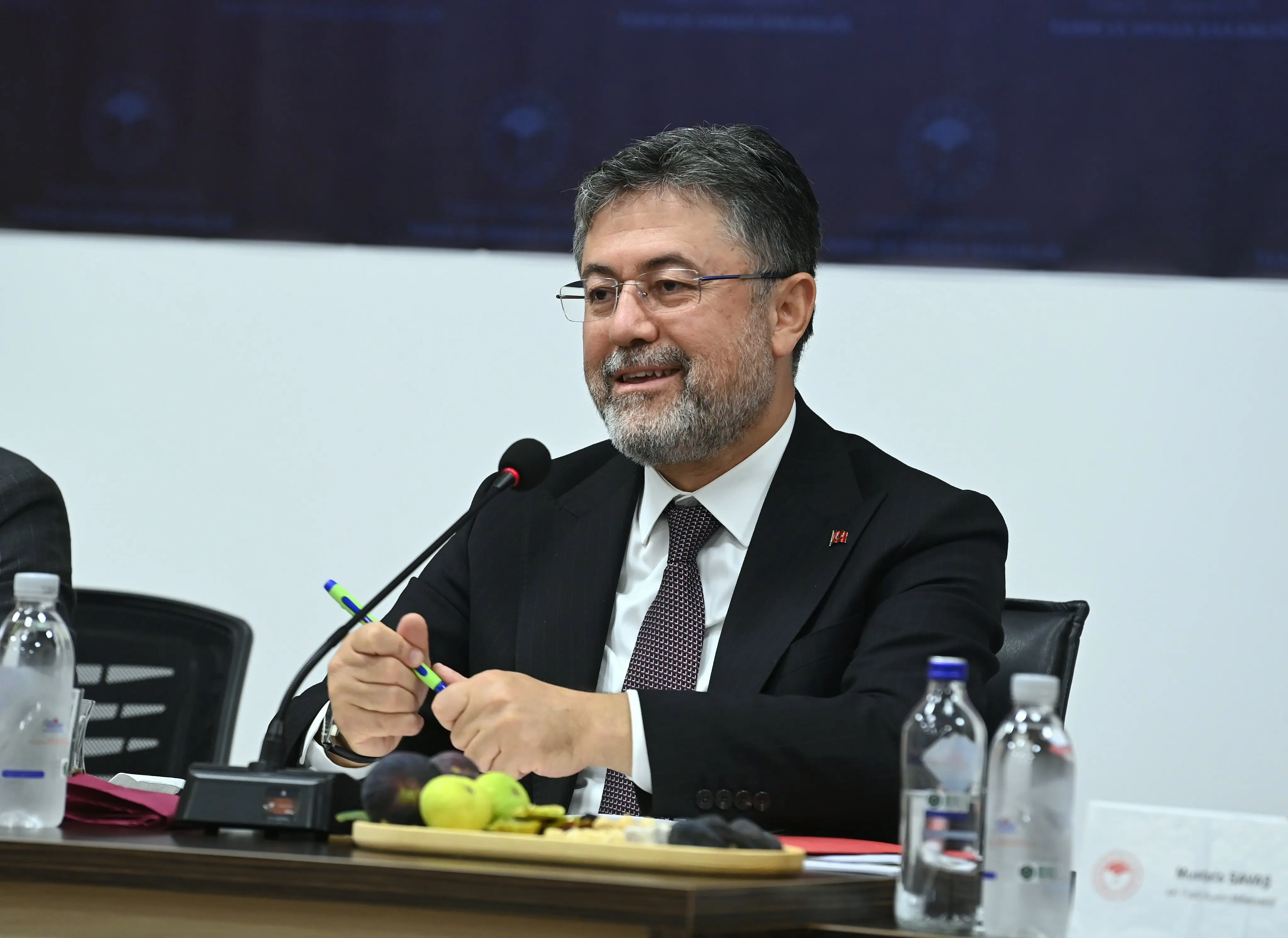 Bakan, Aydın'da tarım ve orman toplantısı düzenledi