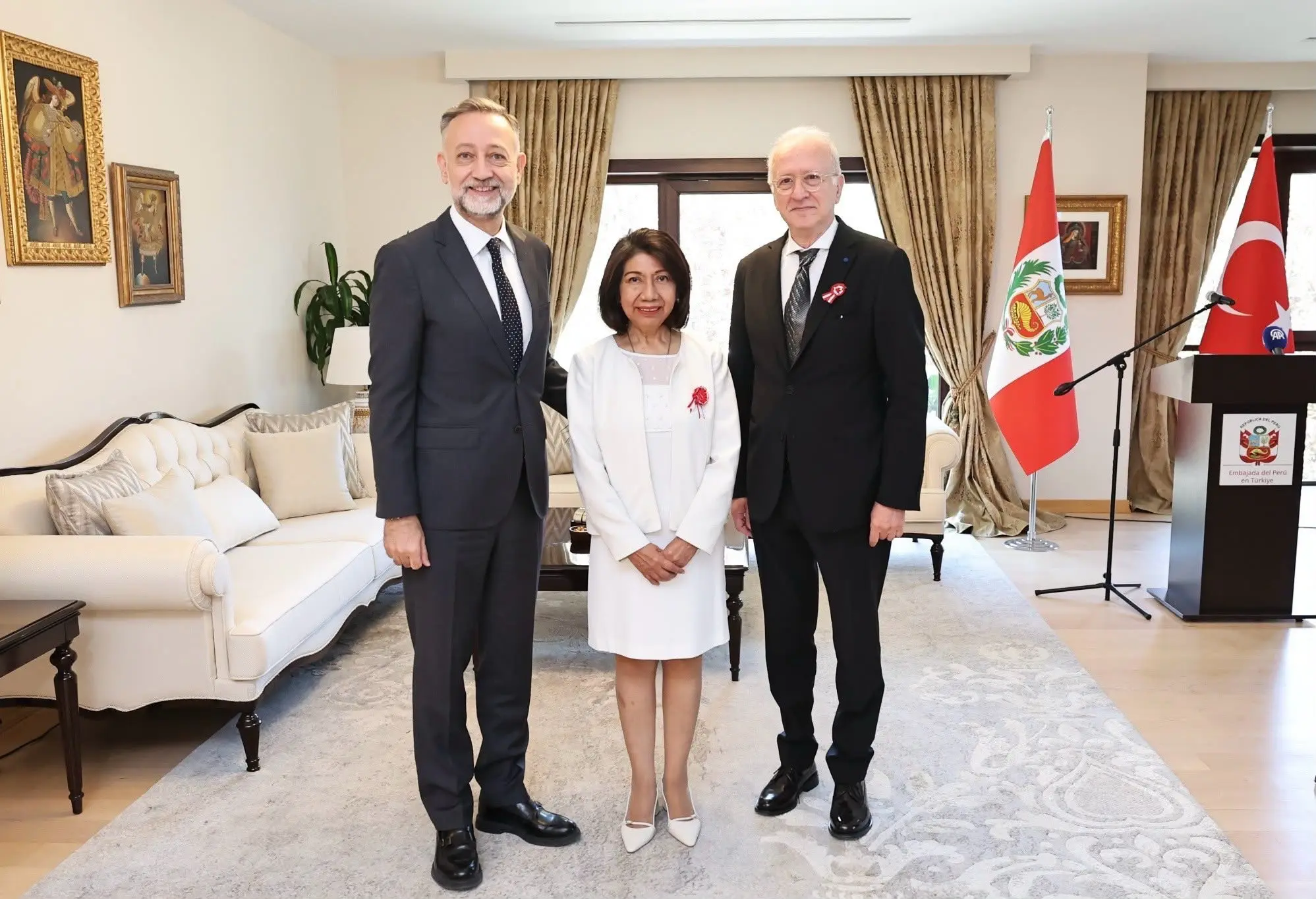 Levent Gümrükçü, Peru'nun Ulusal Günü Resepsiyonuna Katıldı