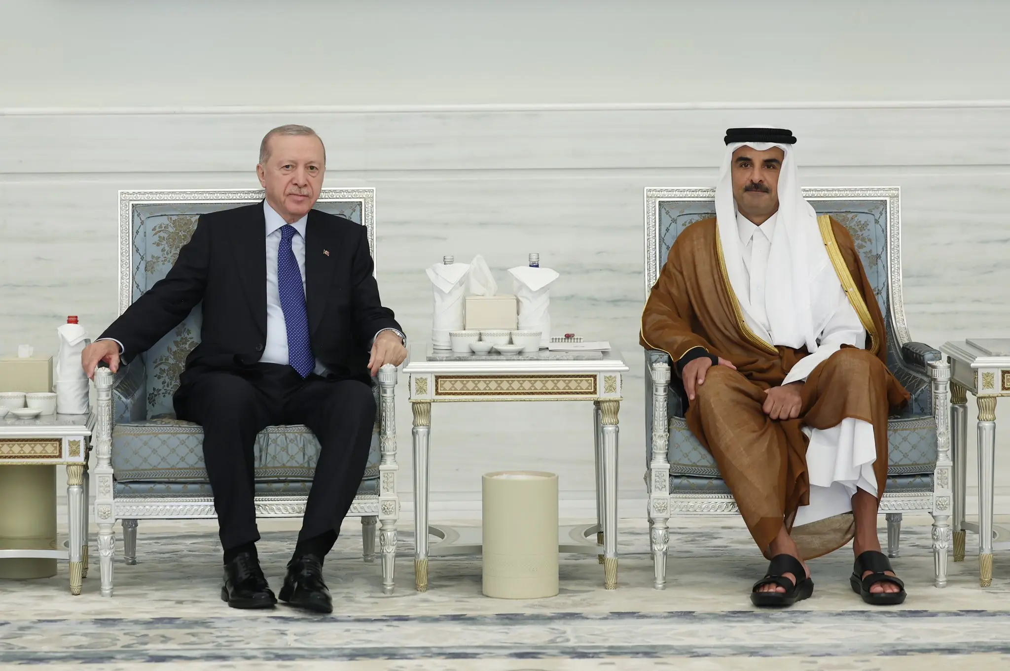 Cumhurbaşkanı Erdoğan, Katar Emirine taziye ziyaretinde bulundu