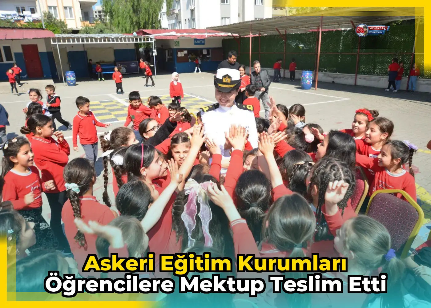 Askeri eğitim kurumları öğrencilere mektup teslim etti
