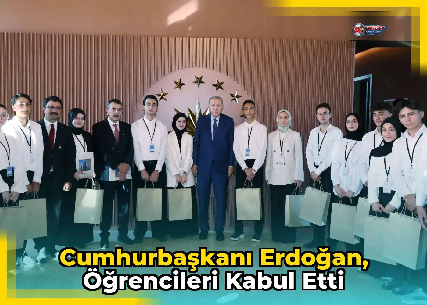 Cumhurbaşkanı Erdoğan, öğrencileri kabul etti