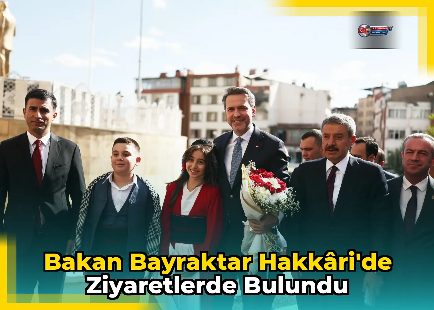 Bakan Bayraktar Hakkâri'de ziyaretlerde bulundu
