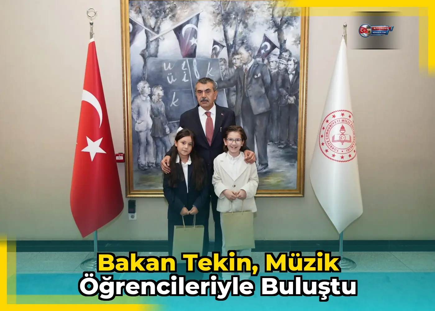 Bakan Tekin, müzik öğrencileriyle buluştu