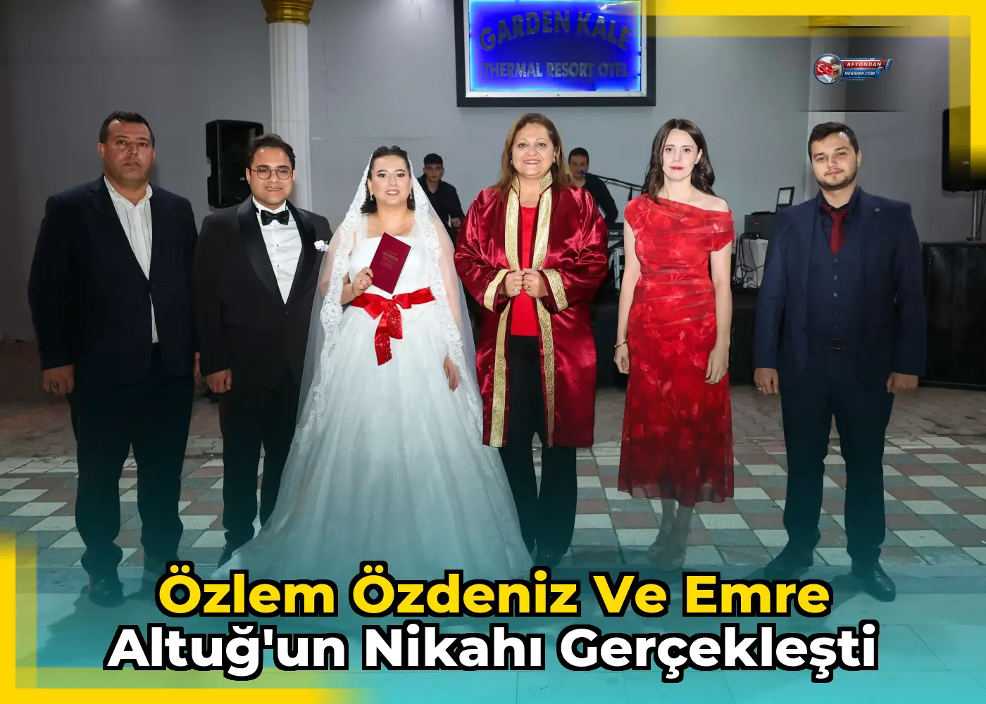 Özlem Özdeniz ve Emre Altuğ'un nikahı gerçekleşti