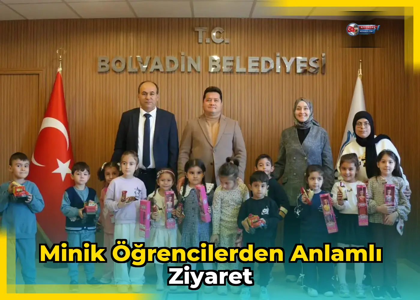Minik Öğrencilerden Anlamlı Ziyaret