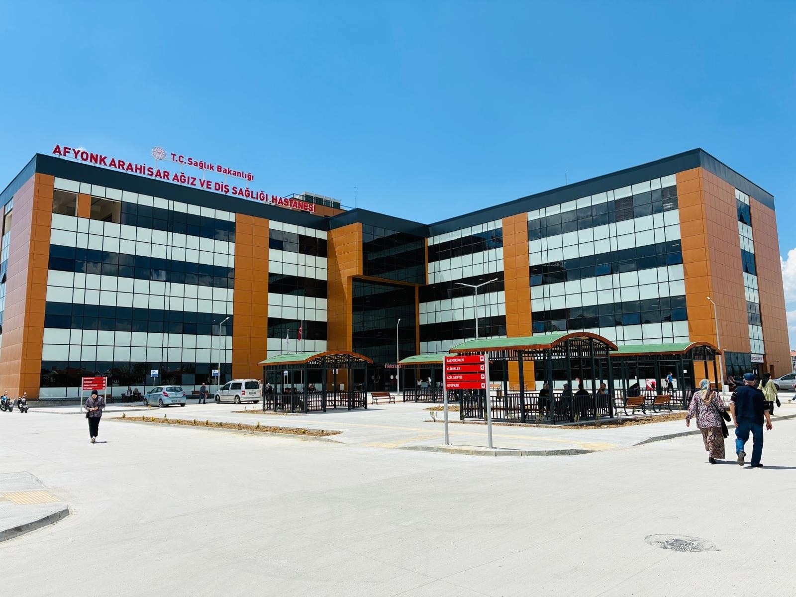 Ağız ve Diş Sağlığı Hastanesi 7/24 Hizmet Veriyor
